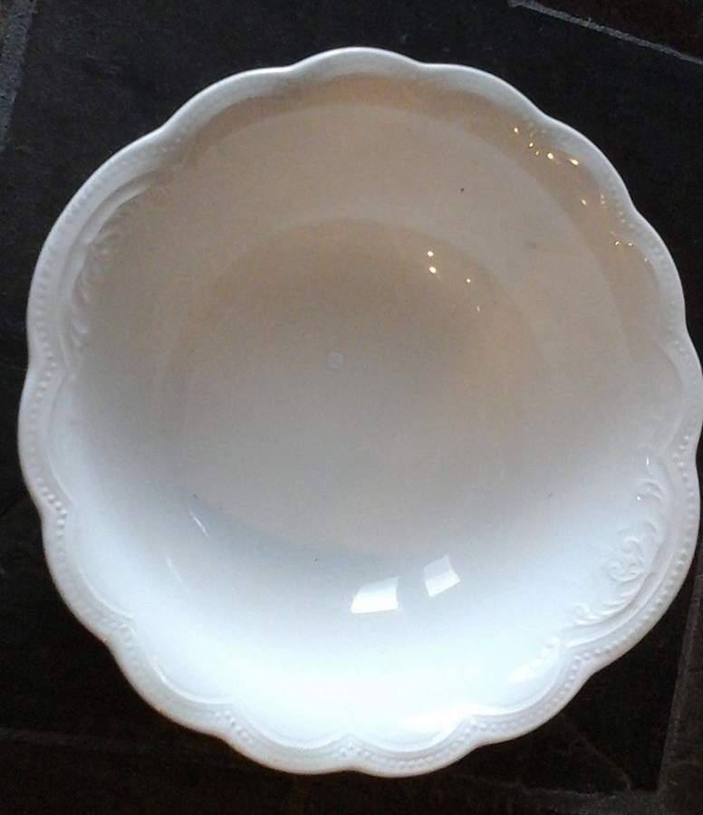 Ermine 9" Round Vegetable Bowl by Johnson Brothers-1