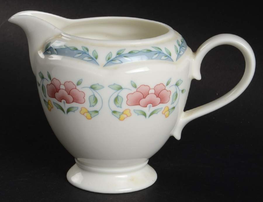 Mayfair Creamer by Johnson Brothers-1