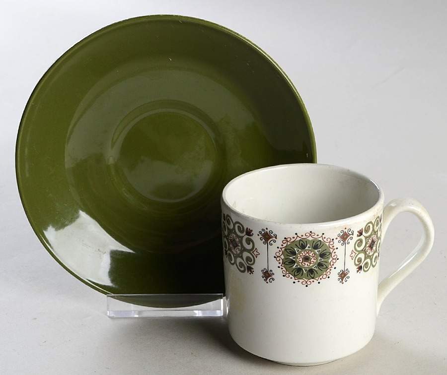 Malaga Flat Cup & Saucer Set by Johnson Brothers-1