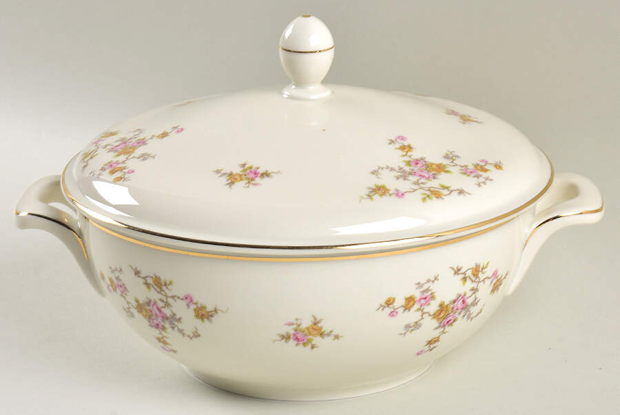 E628 Round Covered Vegetable by Johann Haviland-1