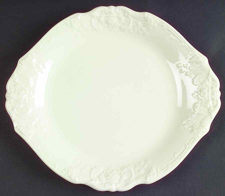 Marlborough Handled Cake Plate by George Jones & Sons-1