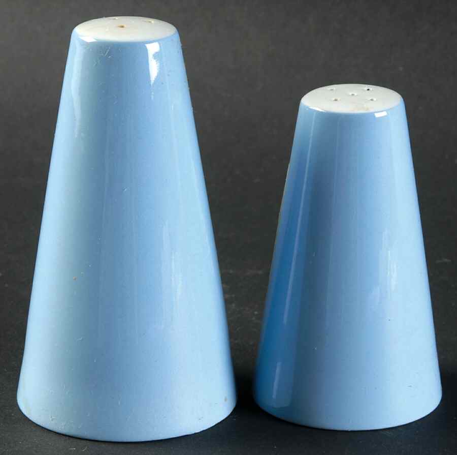 Berry Branch Salt & Pepper Set by Johnson Brothers-1