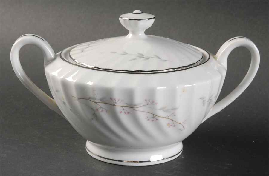 Springfield Sugar Bowl & Lid by M Japan-1
