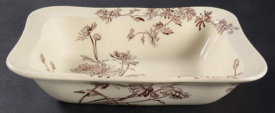 Chrysanthemum 9" Oval Vegetable Bowl by George Jones & Sons-1
