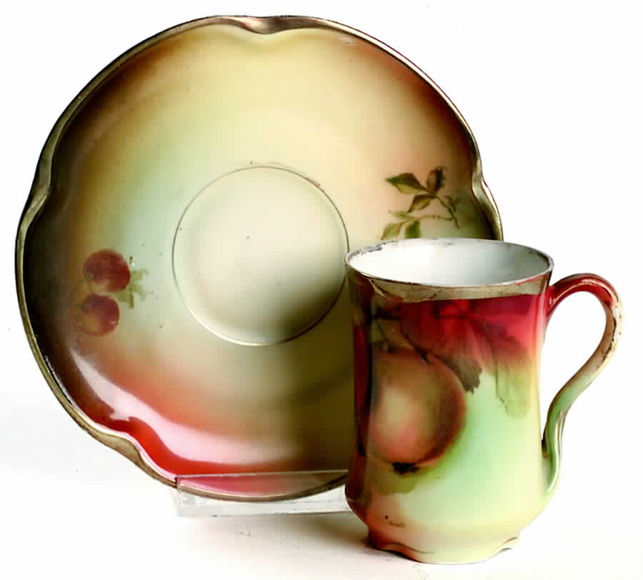 JAE50 Flat Demitasse Cup & Saucer Set by Jaeger-1