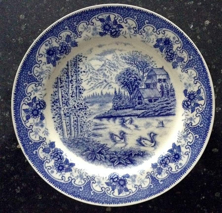 English Village Dinner Plate by Roberts-1