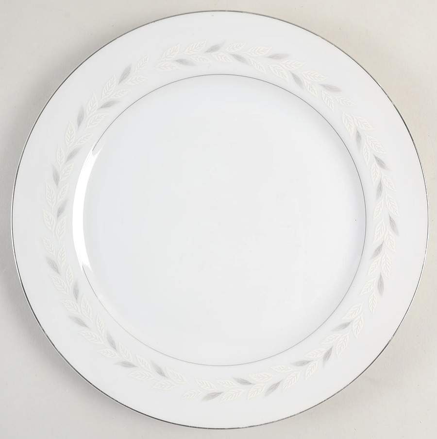 Garland Dinner Plate by M Japan-1
