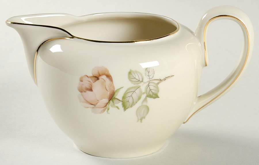 E624 Creamer by Johann Haviland-1