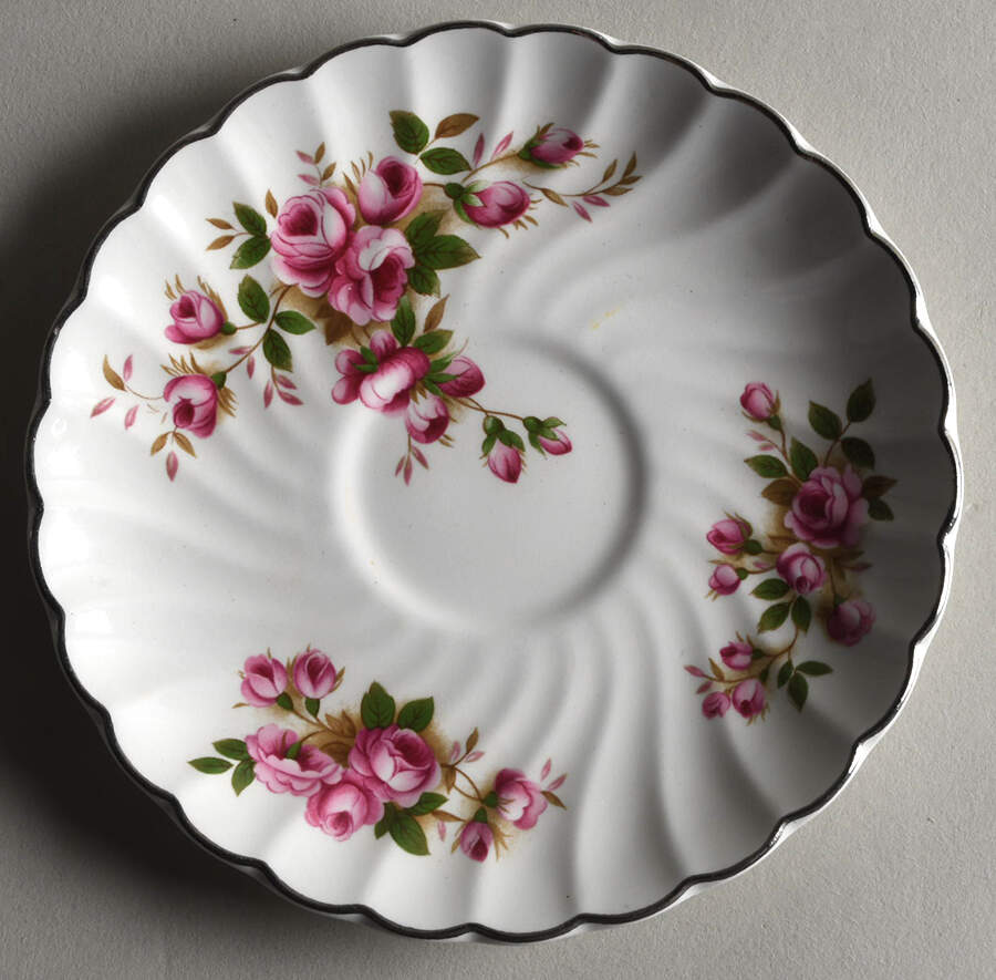 JB431 Saucer by Johnson Brothers-1