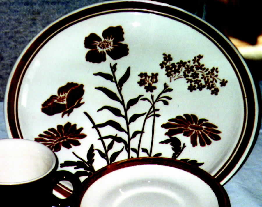 Early Autumn Dinner Plate by Jamestown-1