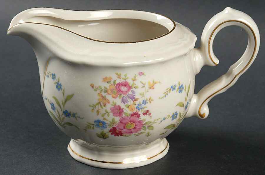 JOH247 Creamer by Johann Haviland-1