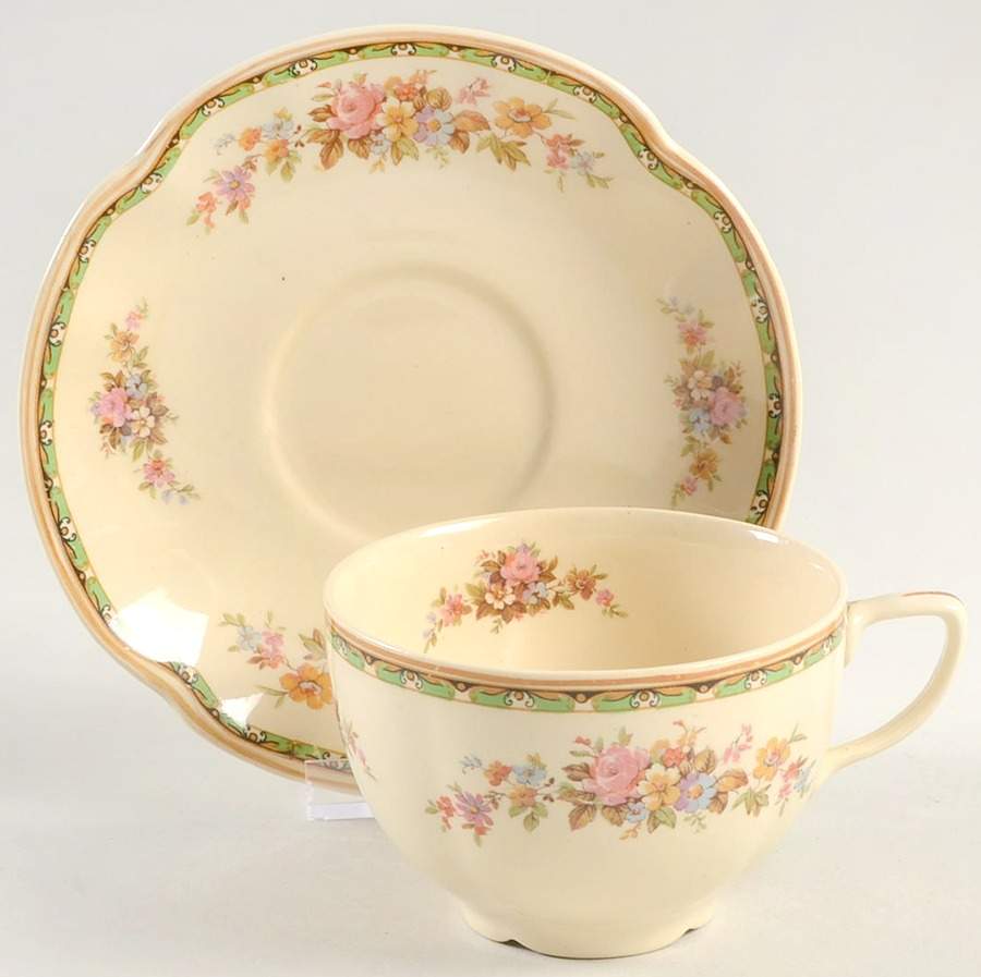 JB447 Flat Cup & Saucer Set by Johnson Brothers-1