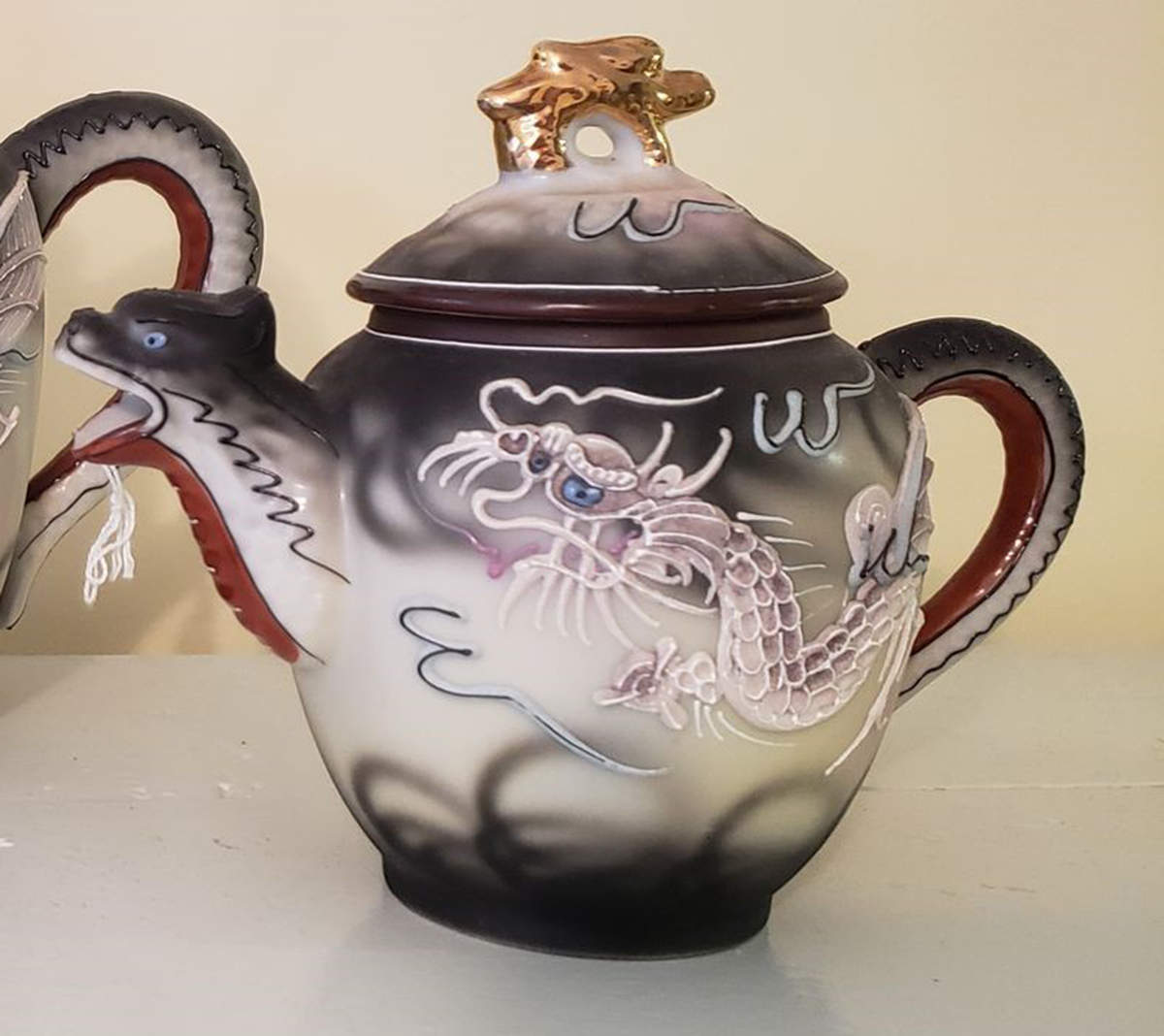 JAP146 Creamer & Lid by Japan-1