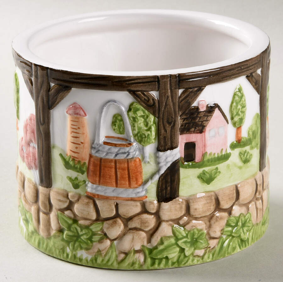 Friendly Village Collectibles Figural Sugar Bowl No Lid by Johnson Brothers-1