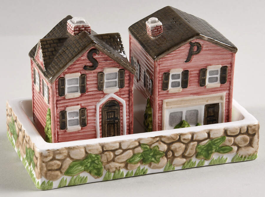 Friendly Village Collectibles Figural Salt and Pepper Tray Set by Johnson Brothers-1