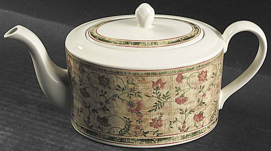 McBaine Teapot & Lid by Johnson Brothers-1