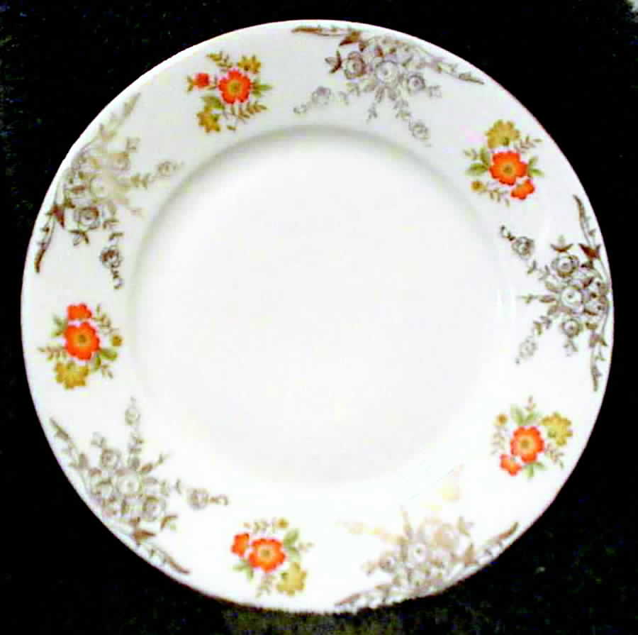JOE5 Dinner Plate by Johann Seltmann-1