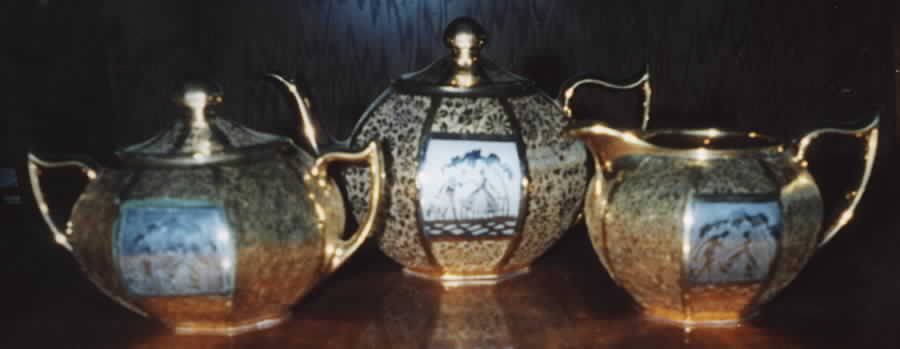 JOH248 Teapot & Lid by Johann Haviland-1