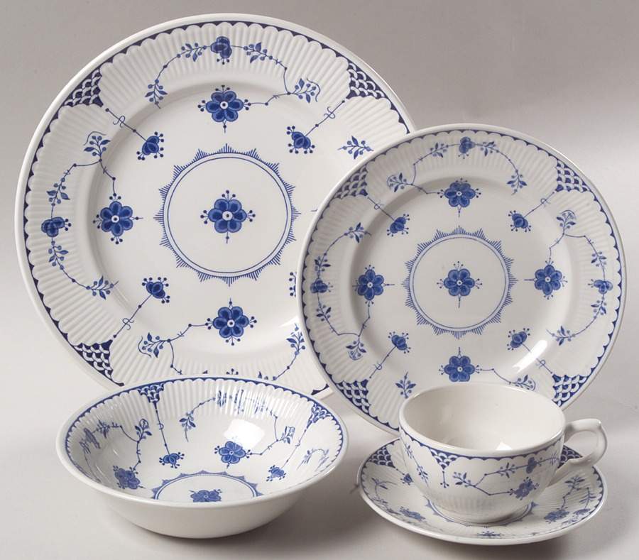 Denmark Blue 5 Piece Place Setting by Johnson Brothers-1