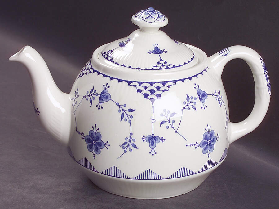 Denmark Blue Teapot & Lid by Johnson Brothers-1