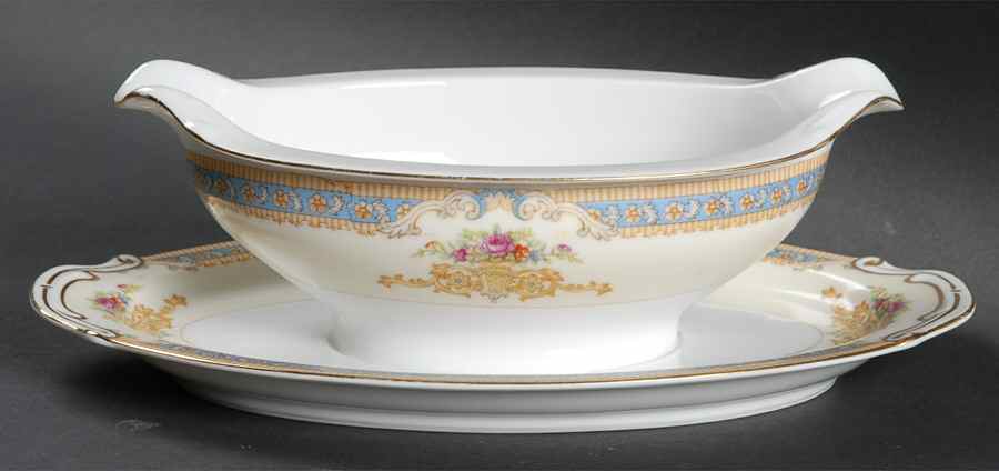 Seville Gravy Boat with Attached Underplate by Jyoto-1