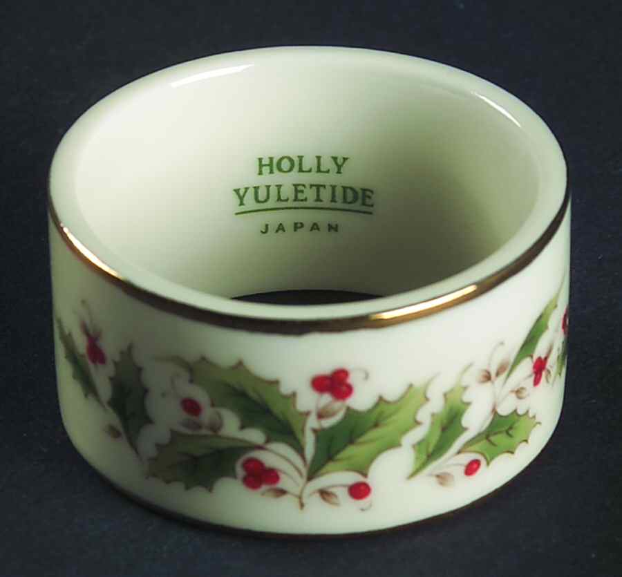 Holly Yuletide Napkin Ring by Japan-1