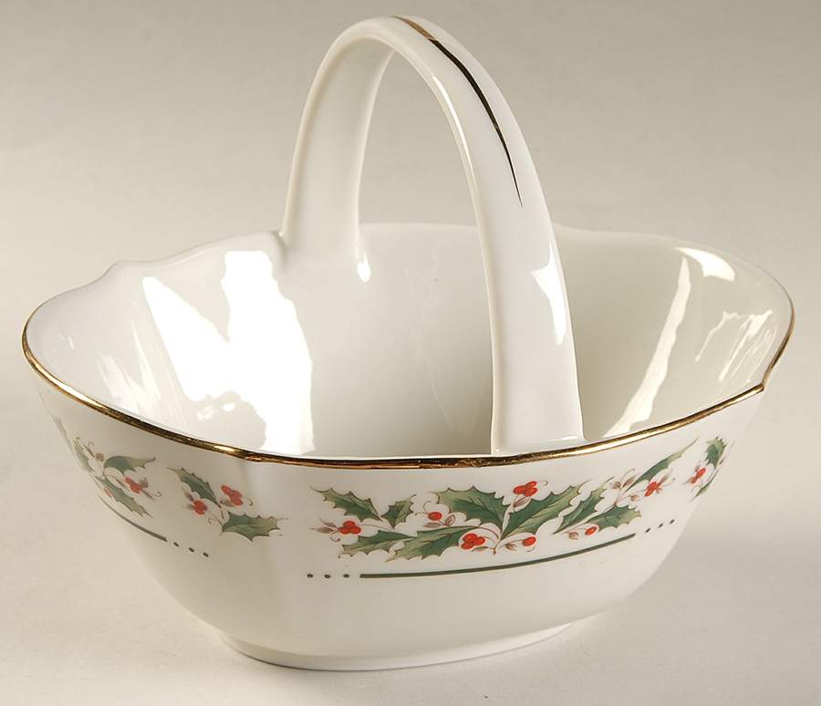 Holly Yuletide 6" Handled Basket by Japan-1