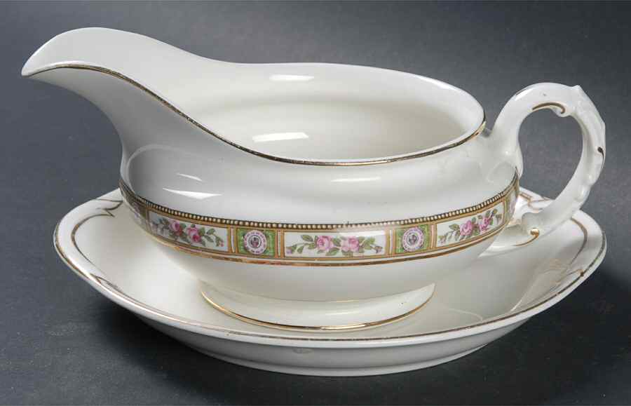 JB493 Gravy Boat & Underplate/Relish by Johnson Brothers-1