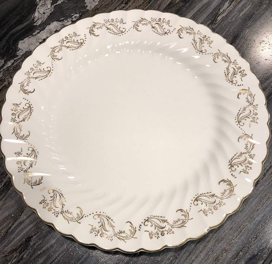 JB498 Dinner Plate by Johnson Brothers-1
