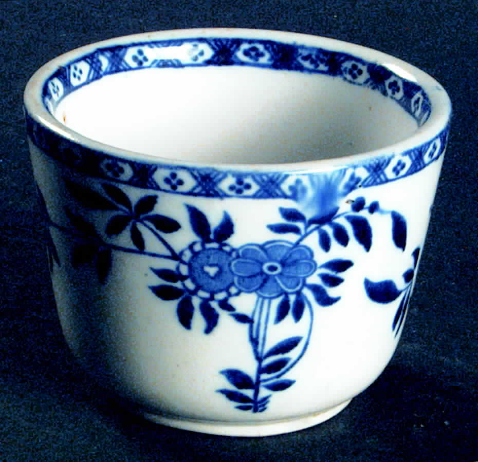 Delph Single Egg Cup by James M Shaw-1