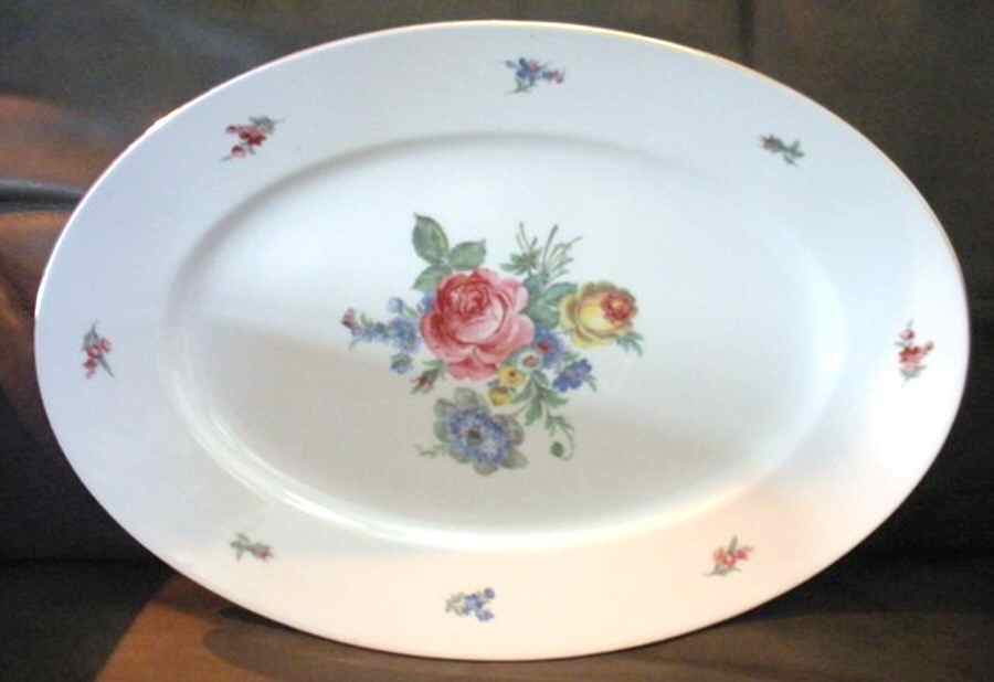 JOE8 14" Oval Serving Platter by Johann Seltmann-1