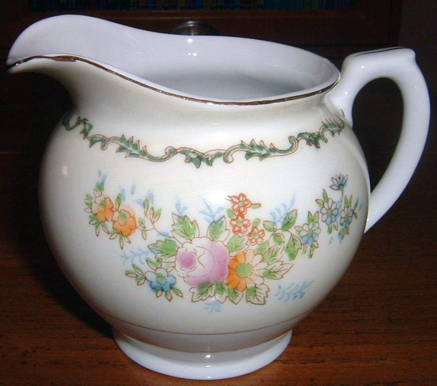 JAP189 Creamer by Japan-1