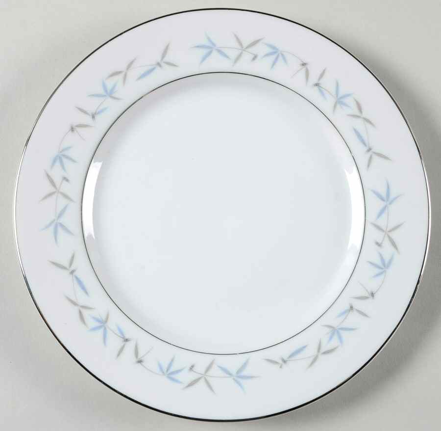 Celebes Salad Plate by Jyoto-1