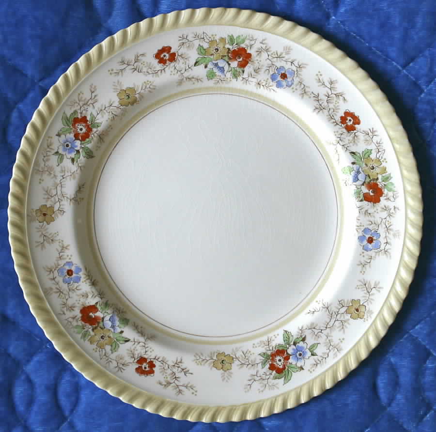Tweedsmuir Luncheon Plate by Johnson Brothers-1