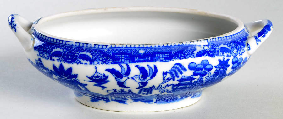 Blue Willow (Made In Japan) Individual Sauce Boat No Lid by Japan-1