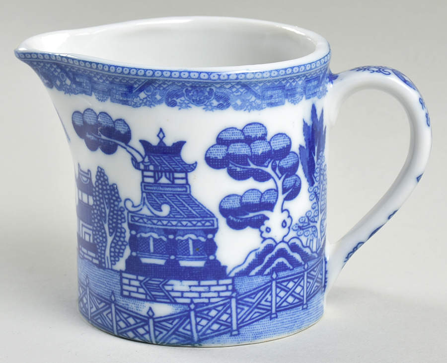 Blue Willow (Made In Japan) Mini Creamer by Japan-1