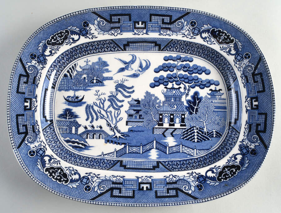 Blue Willow (Made In Japan) 14" Oval Serving Platter by Japan-1