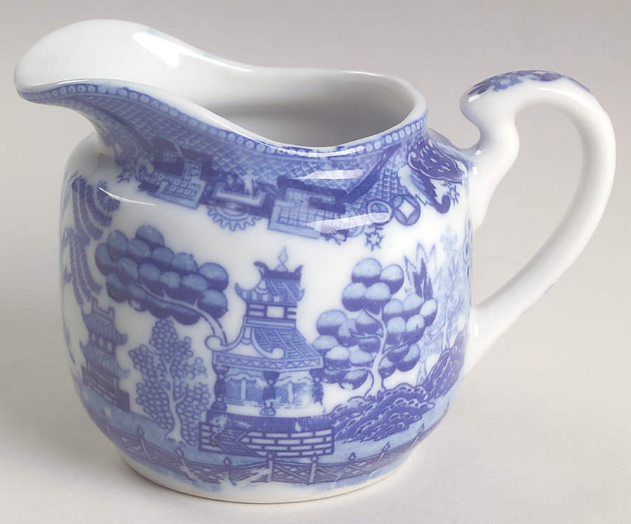 Blue Willow Flow Blue Creamer by Japan-1