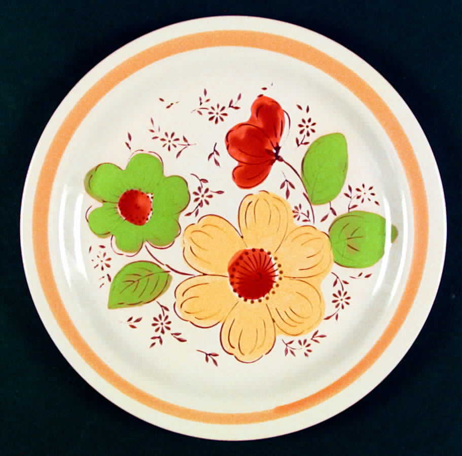 Bouquet Dinner Plate by Japan-1
