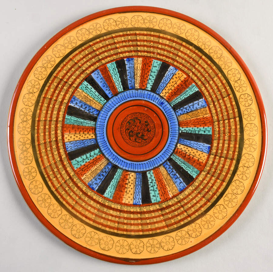 Thousand Faces Cake Plate by Japan-1