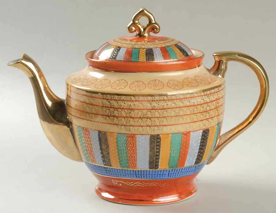 Thousand Faces Teapot & Lid by Japan-1