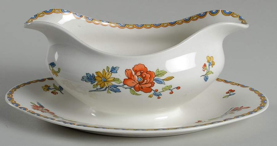 JB559 Gravy Boat with Attached Underplate by Johnson Brothers-1