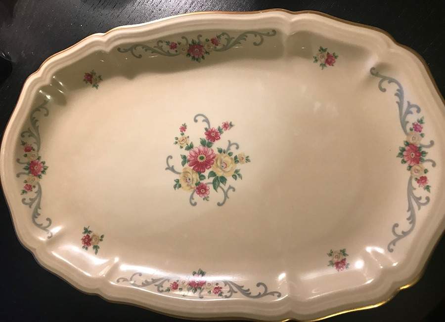 JOH268 13" Oval Serving Platter by Johann Haviland-1