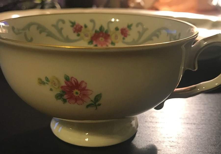 JOH268 Footed Cup by Johann Haviland-1