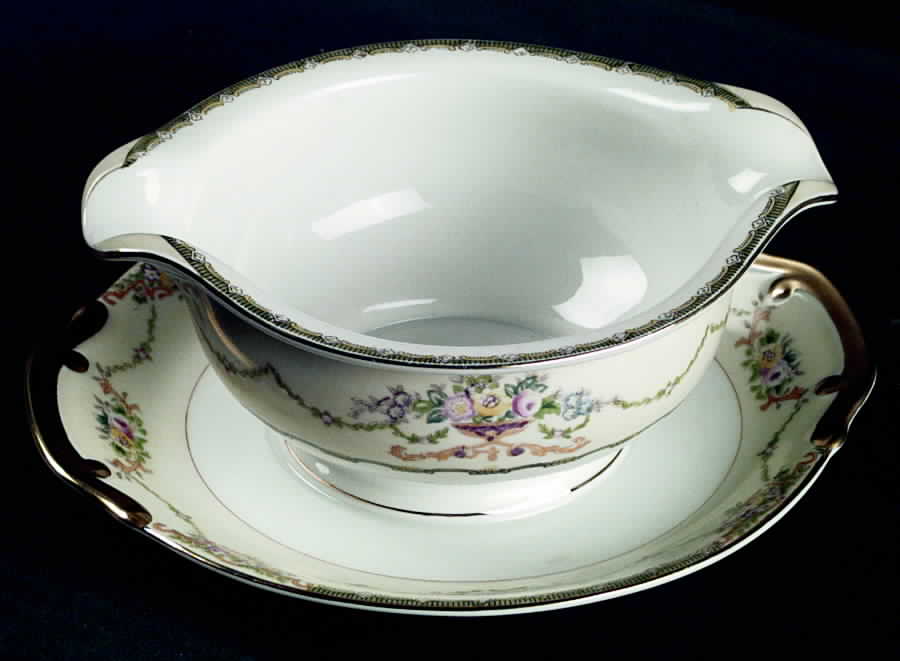 Josephine Gravy Boat with Attached Underplate by Japan-1