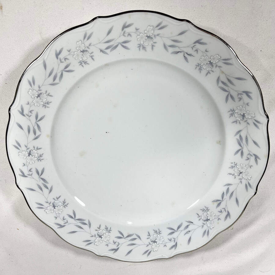 3858 Dinner Plate by Johann Seltmann-1