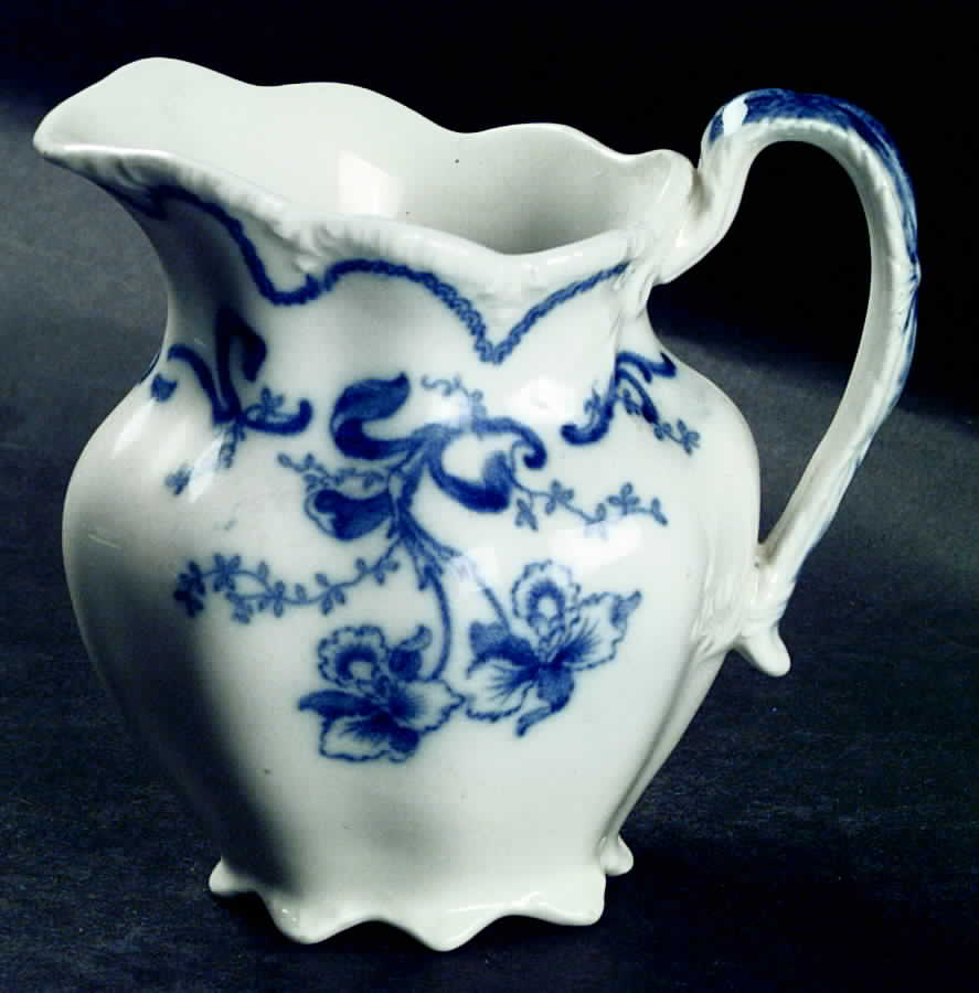 Delmonte (Flow Blue, No Gold Accent) Creamer by Johnson Brothers-1
