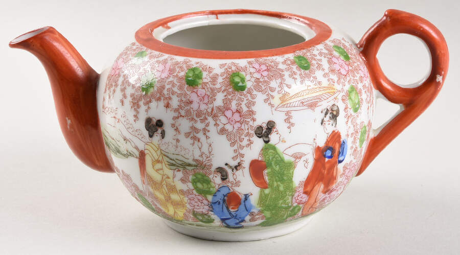 JAP254 Teapot No Lid by Japan-1