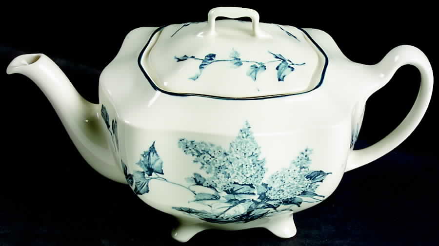 Hydrangea Blue Teapot & Lid by Johnson Brothers-1