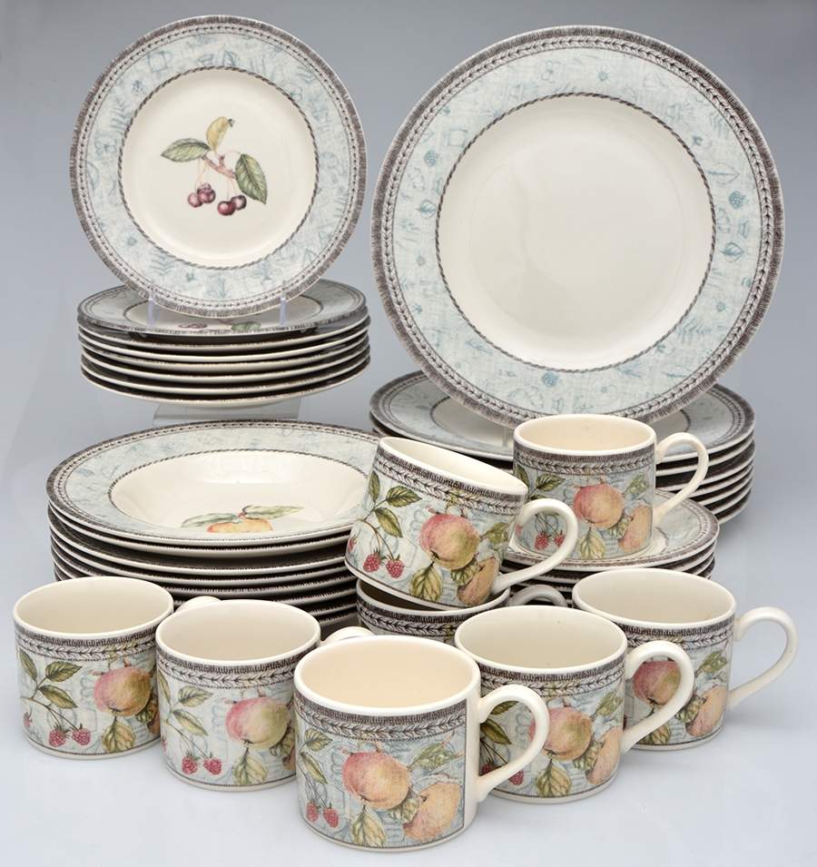 Manorwood 40 Piece Set by Johnson Brothers-1